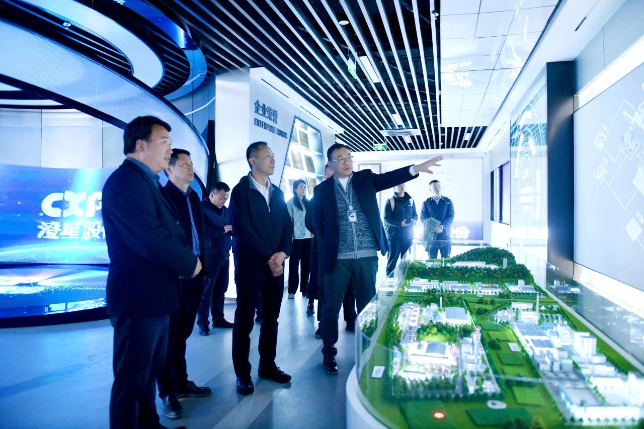 曲靖市会泽县王正宇县长一行到访九游会J9,股份